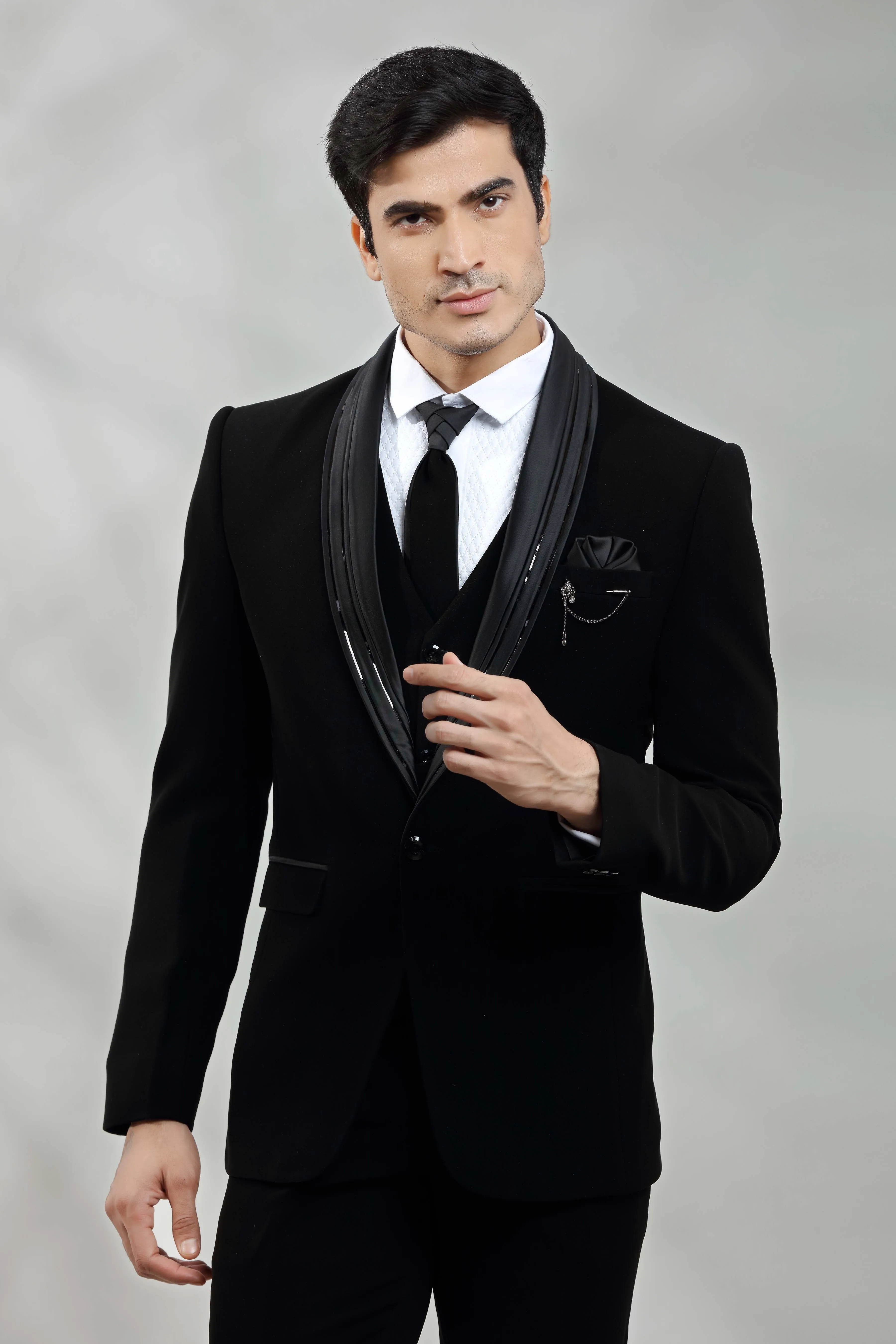 Black Tuxedo Suit with Sequins Details Paired with Classic Vest, Shirt, Pants and Tie