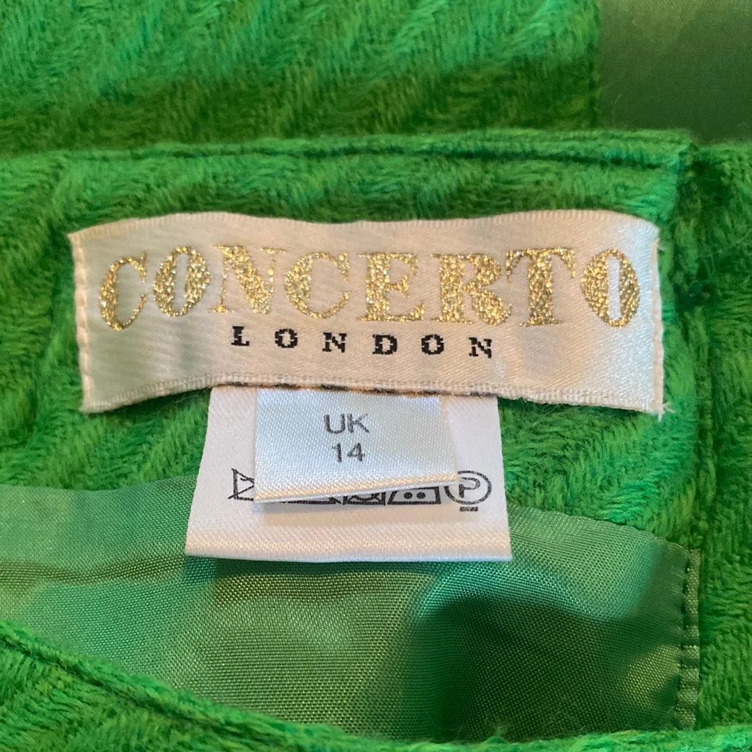 Concerto London Vintage Wool Skirt. Green. UK Size14