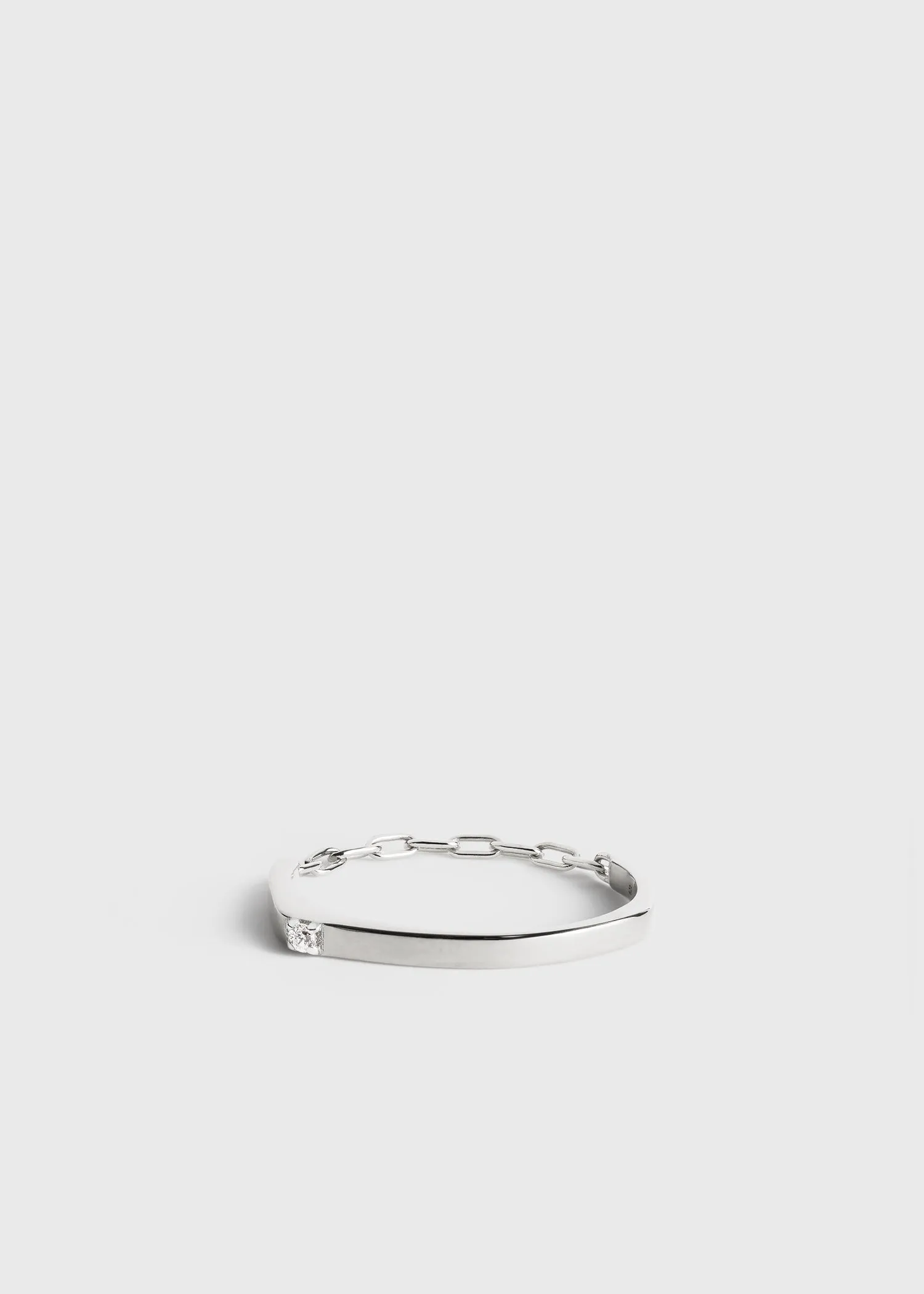 Diamond chain ring 18Kt white gold