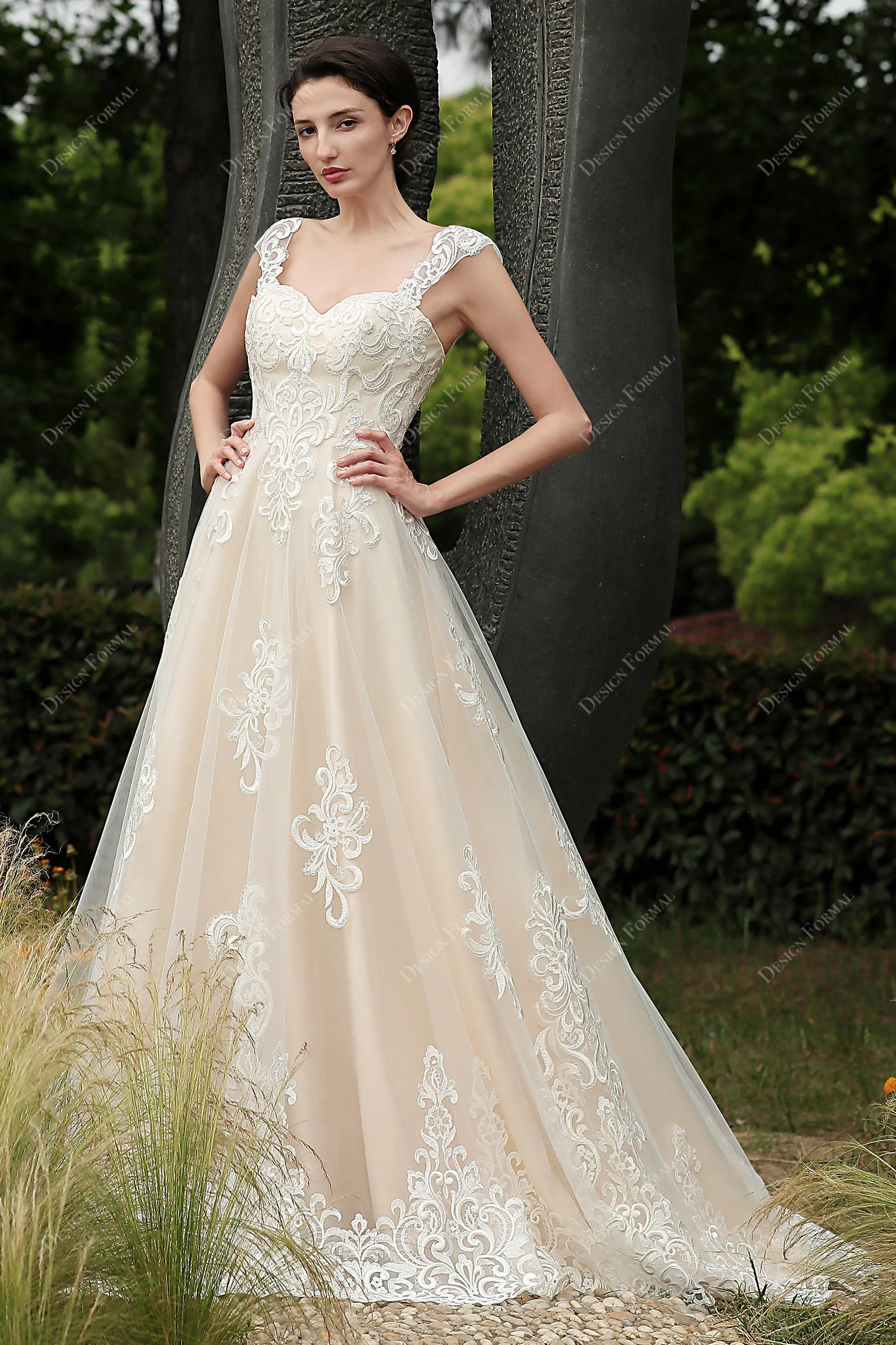 Elegant Lace Strap Sweetheart Neck Garden Champagne A-line Wedding Dress