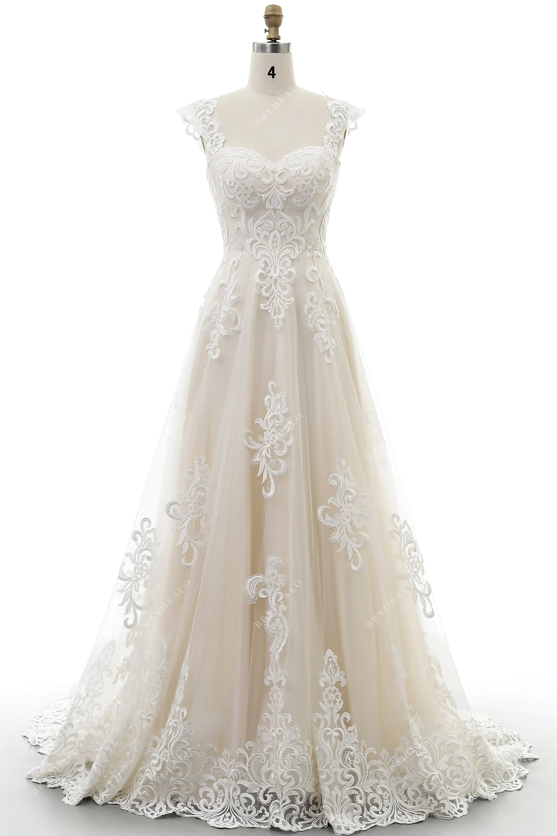 Elegant Lace Strap Sweetheart Neck Garden Champagne A-line Wedding Dress