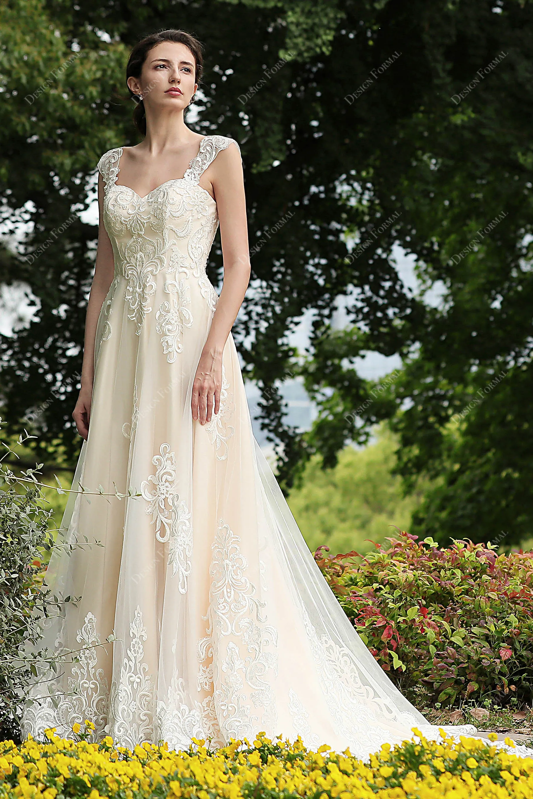 Elegant Lace Strap Sweetheart Neck Garden Champagne A-line Wedding Dress