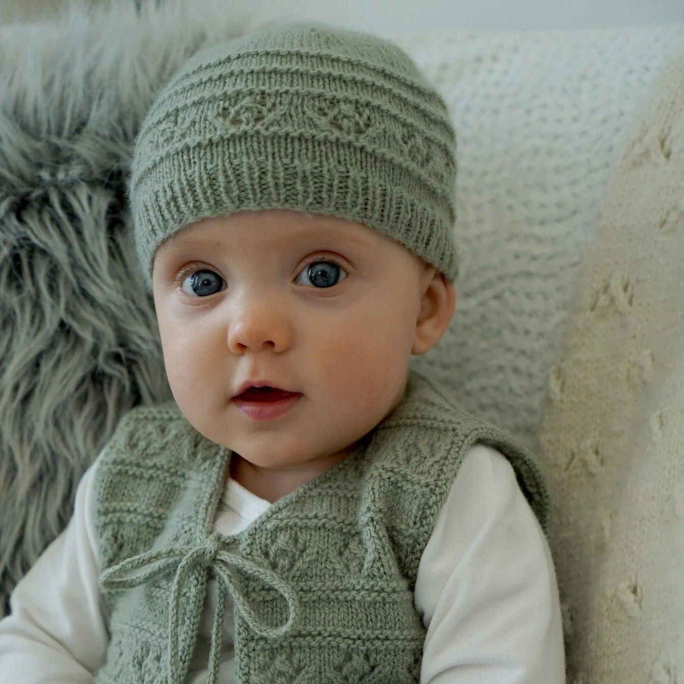 Faith Vest & Hat Knitting Pattern - 4Ply (BC89)