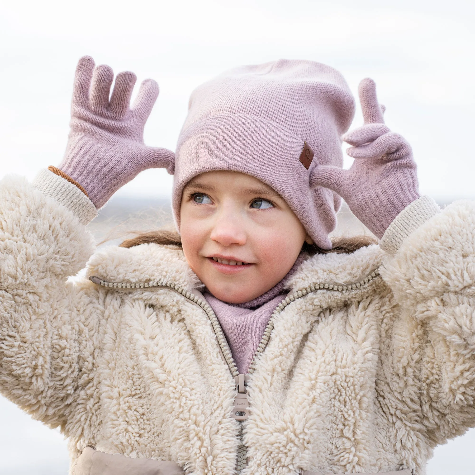 Kids' Knit Beanie & Gloves 2-Piece