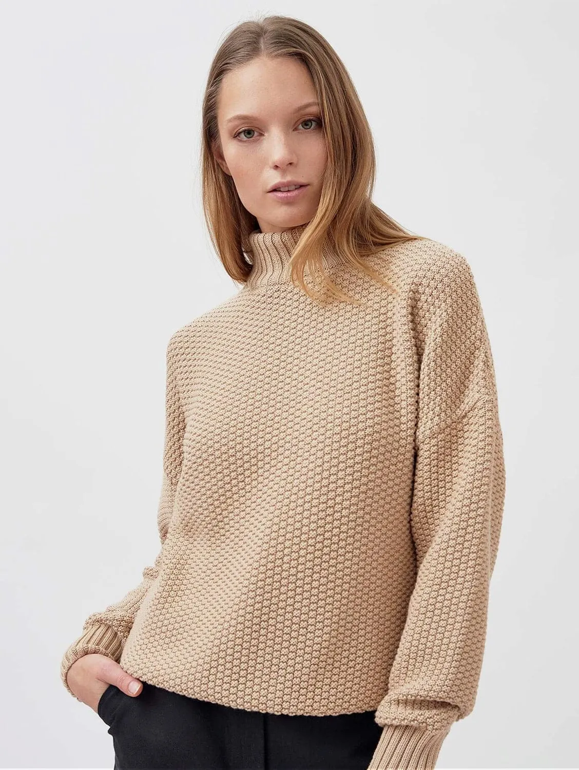 Knitted Organic Cotton Rice Cubes Jumper | Sand