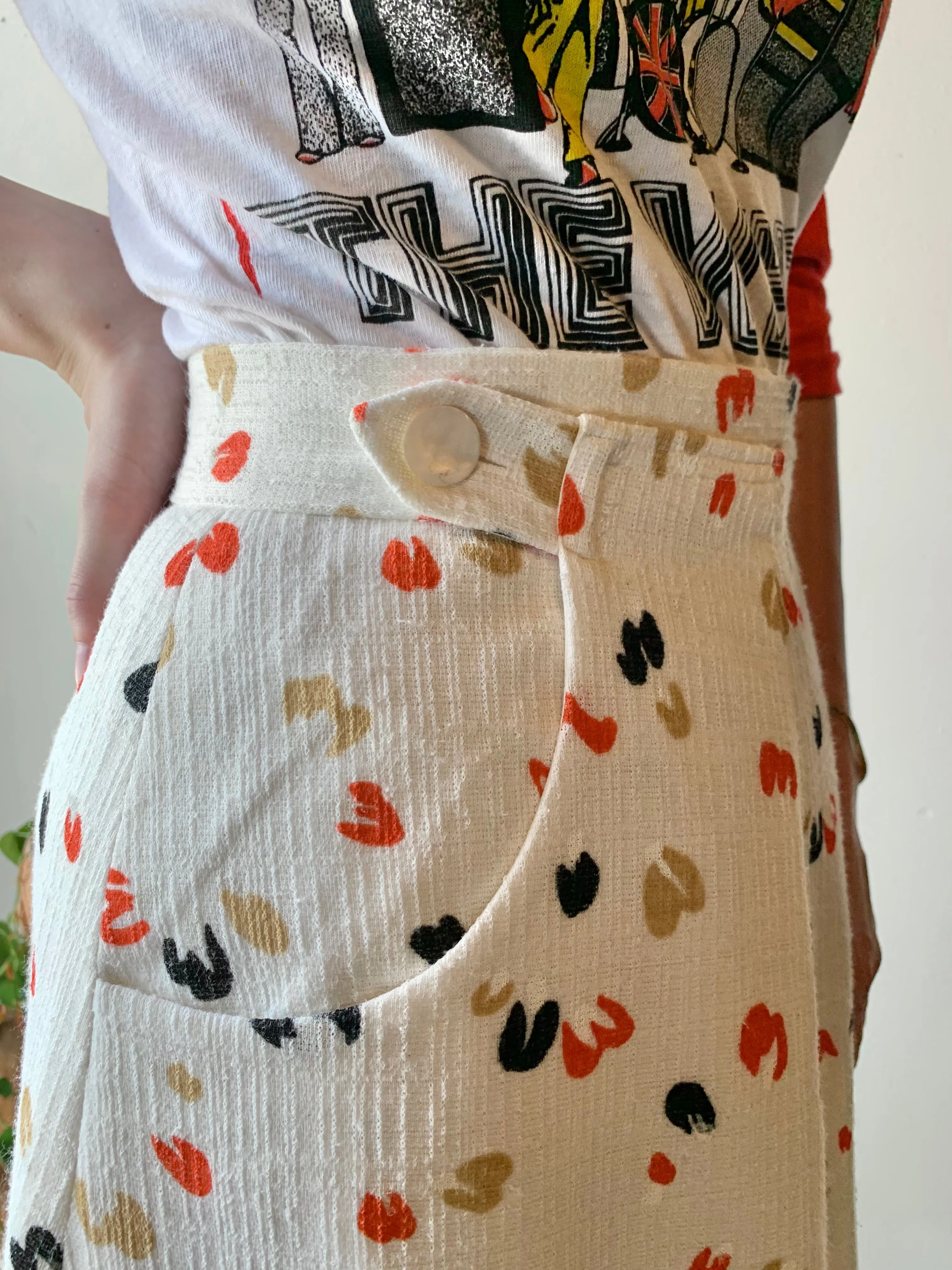 Off White Abstract Printed Skirt w/ Pockets (S)