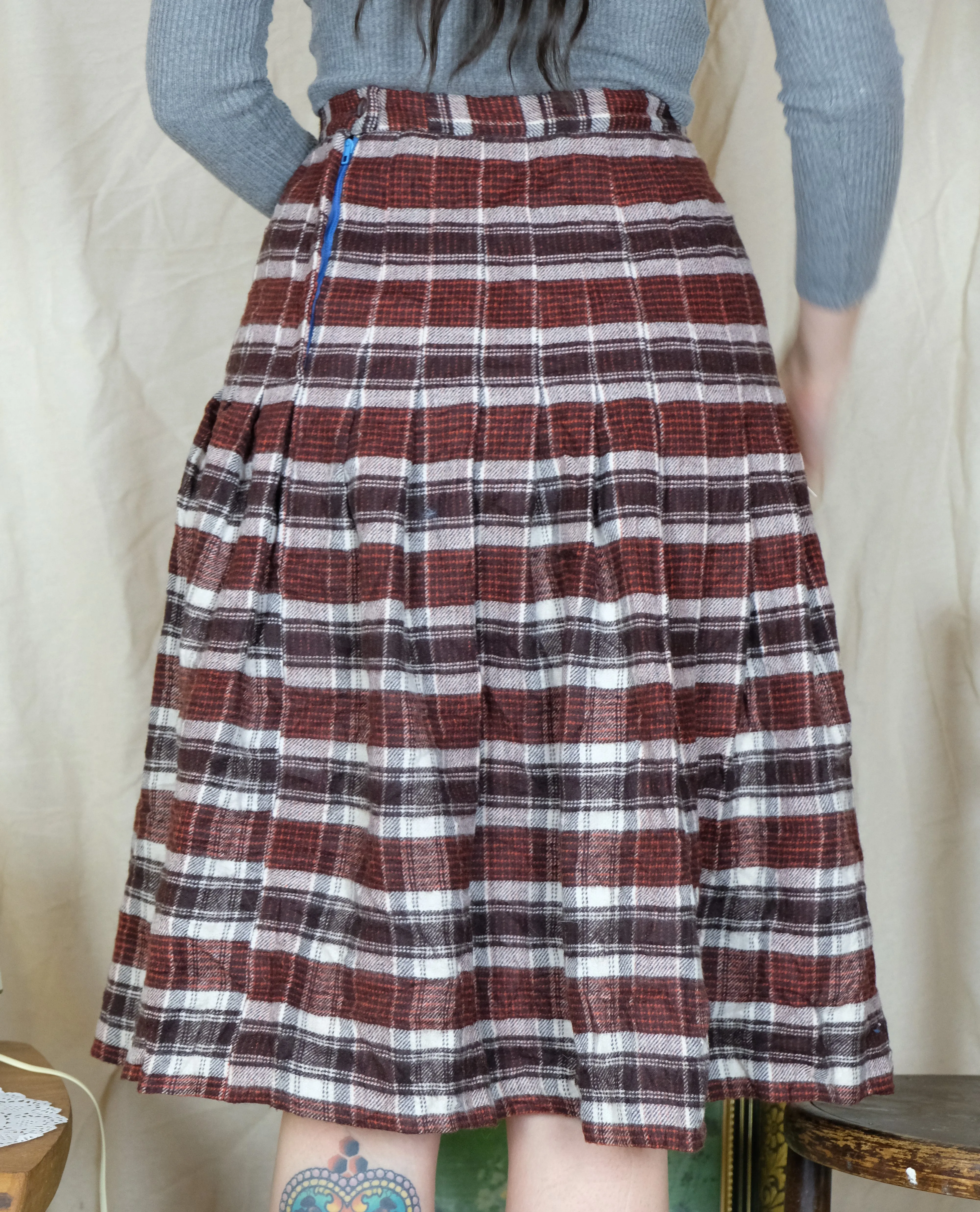 red tartan skirt -12