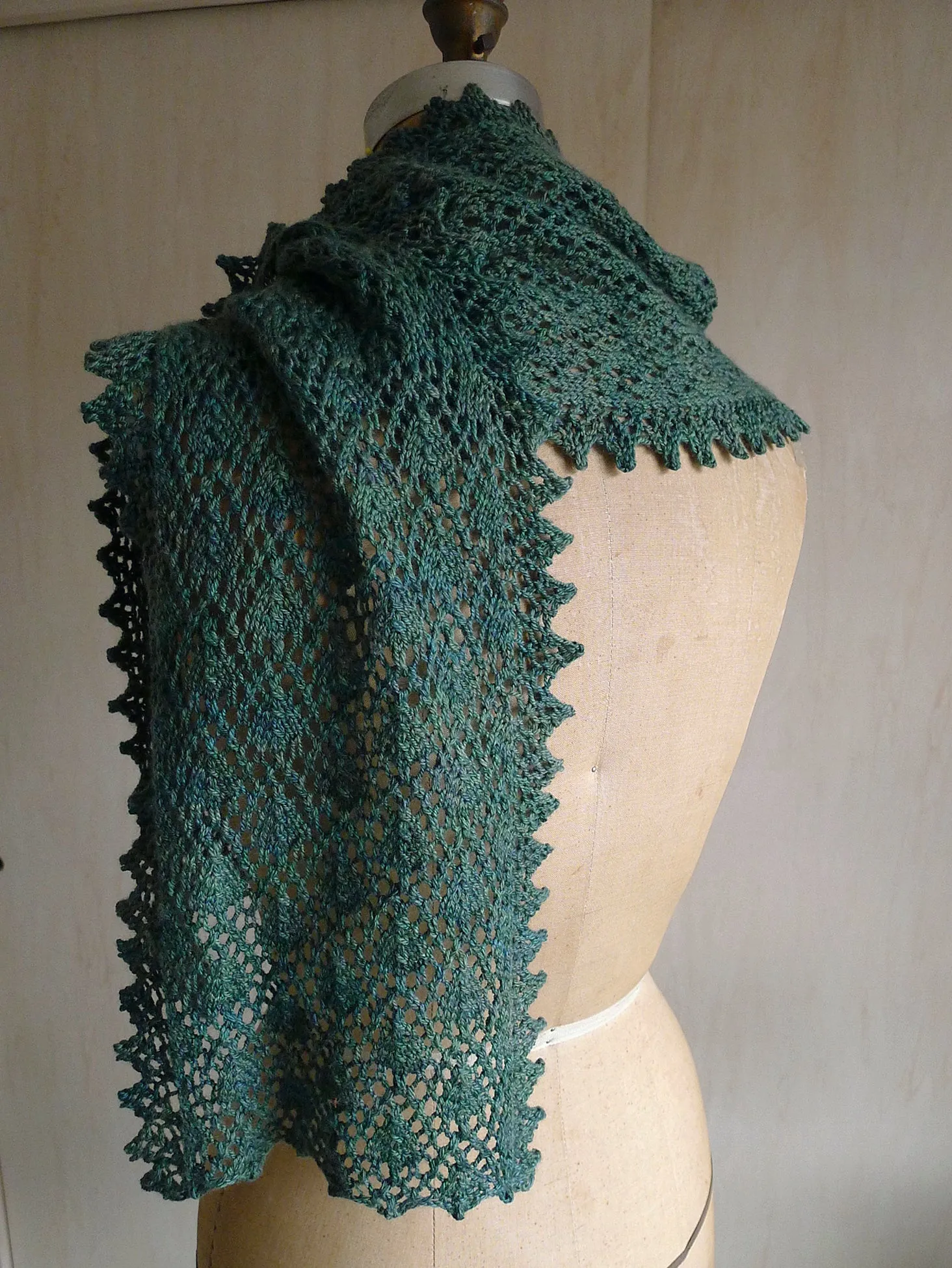 Star and Pine <br/><small>knitting pattern</small>