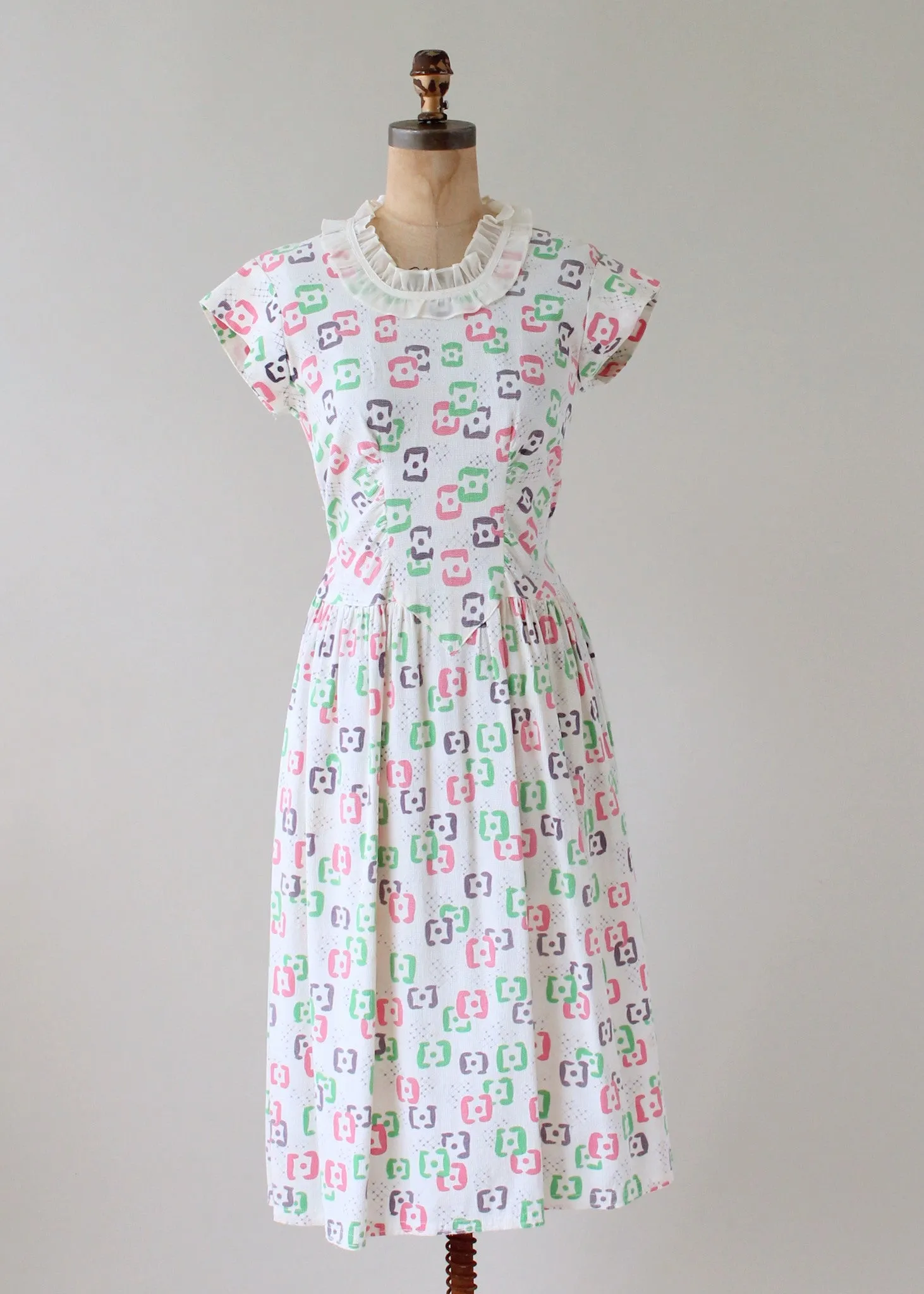 Vintage 1940s Abstract Pastel Print Pique Summer Dress