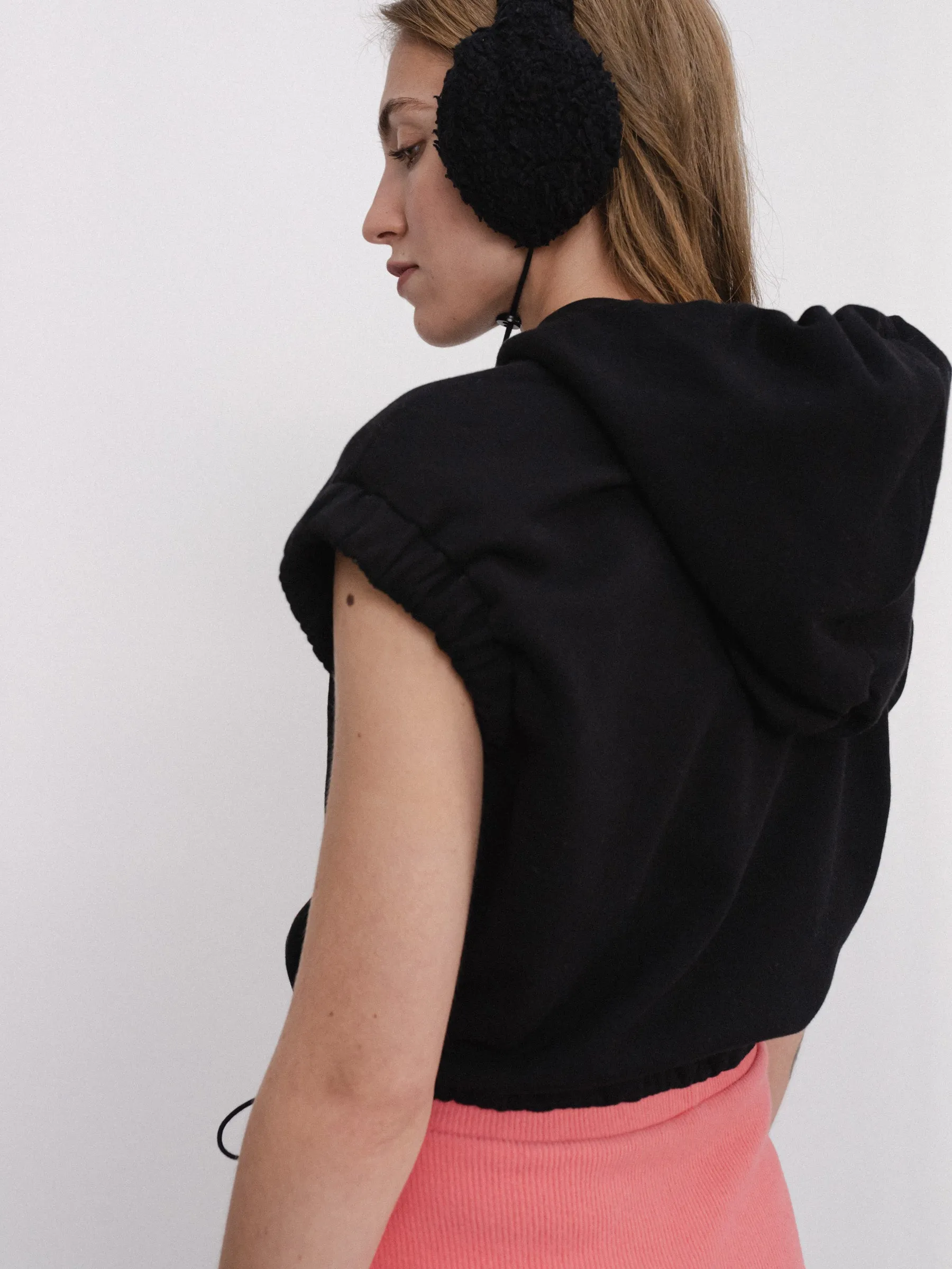 Vivi Vest Black