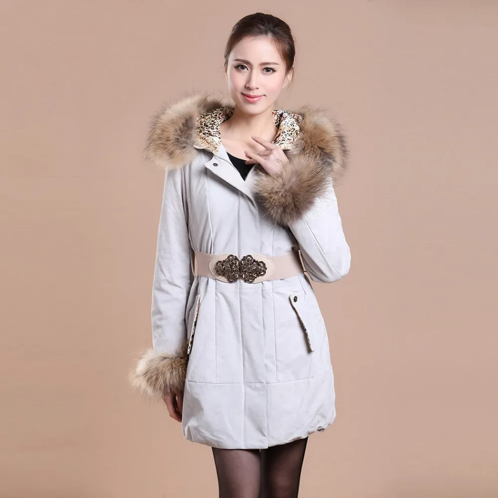 Winter Pig Leather Suede Windbreak with Natural Raccoon Fur Hood Slim Waist Women's Coats